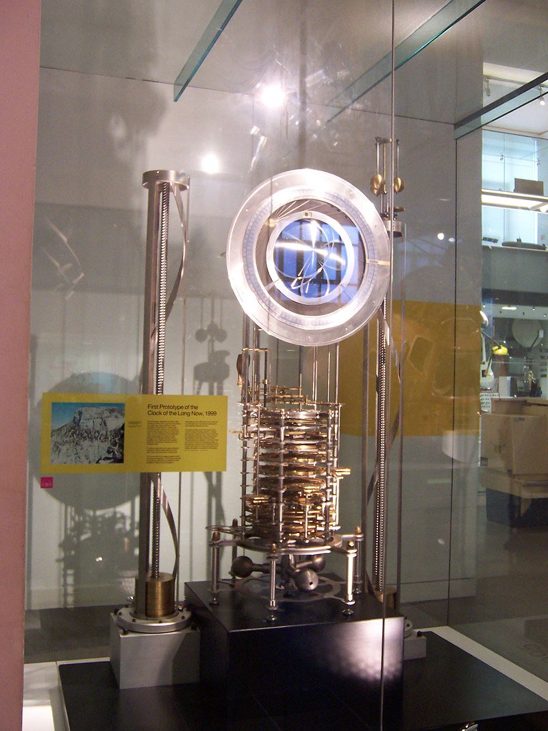 Eine Uhr, die 10.000 Jahre läuft - die Uhr der Langen Gegenwart von Jef Besos - Sammler-Uhren