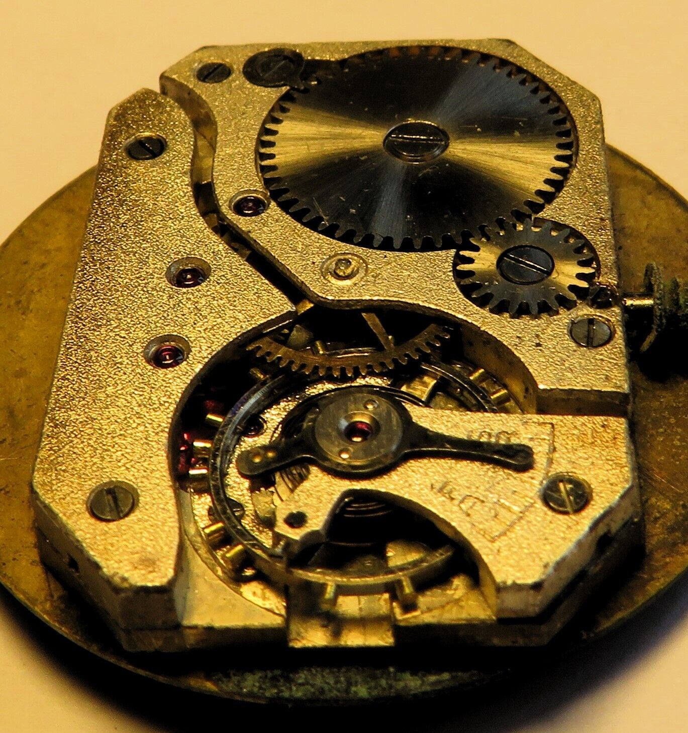 Dienstuhr Heer Wehrmacht WK2 2. Weltkrieg Urofa 58 Raumnutzwerk Glashütte - Sammler - Uhren