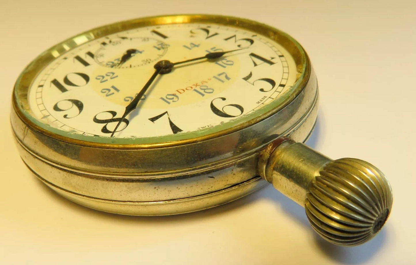 Doxa orig. Borduhr Einbauuhr Zeppelin Luftschiff kaiserliche Fliegertruppe Wk1 - Sammler - Uhren