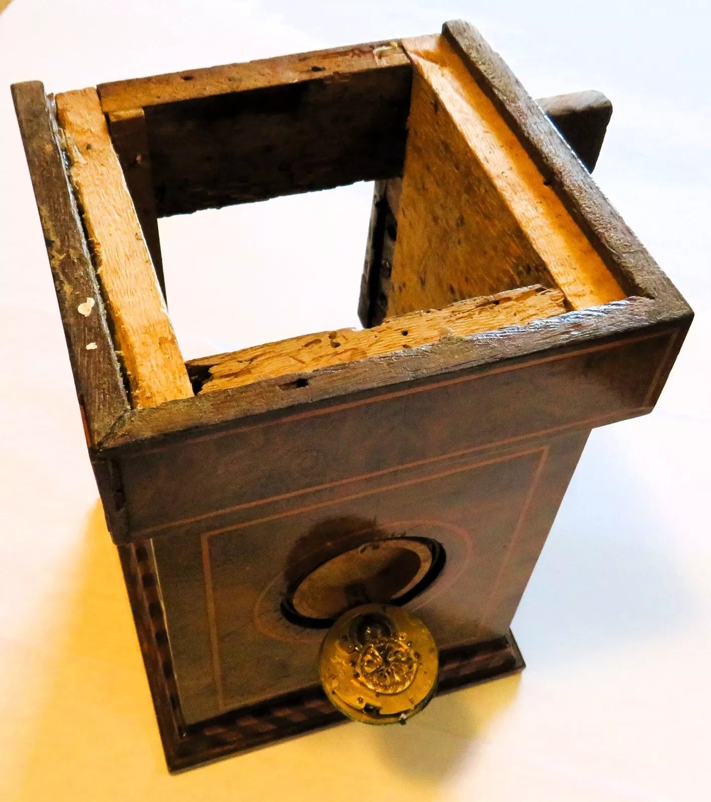 Julien le Roy Paris Bronze Tisch Spindel Tisch Uhr ca. 1720 15 x 15 x 31cm - Sammler - Uhren