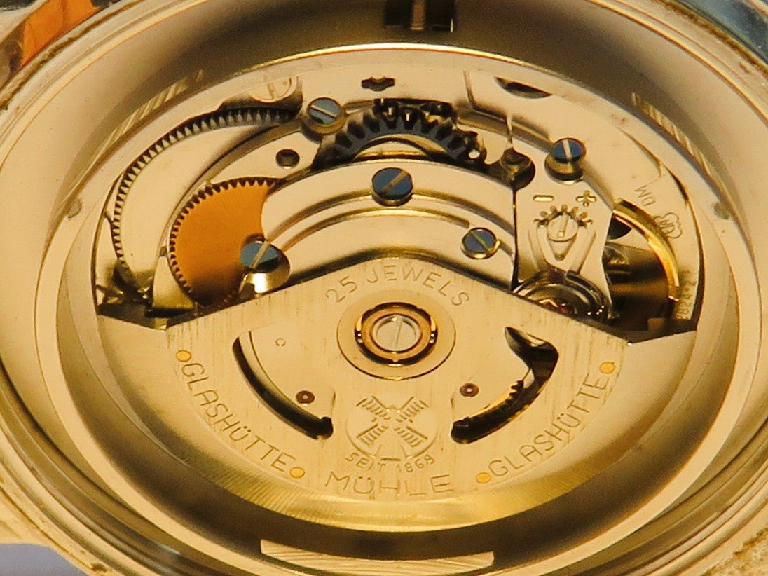 Mühle Glashütte Nautische Instrumente Marine Chronometer Automatik M1 - 26 - 30 - Sammler - Uhren