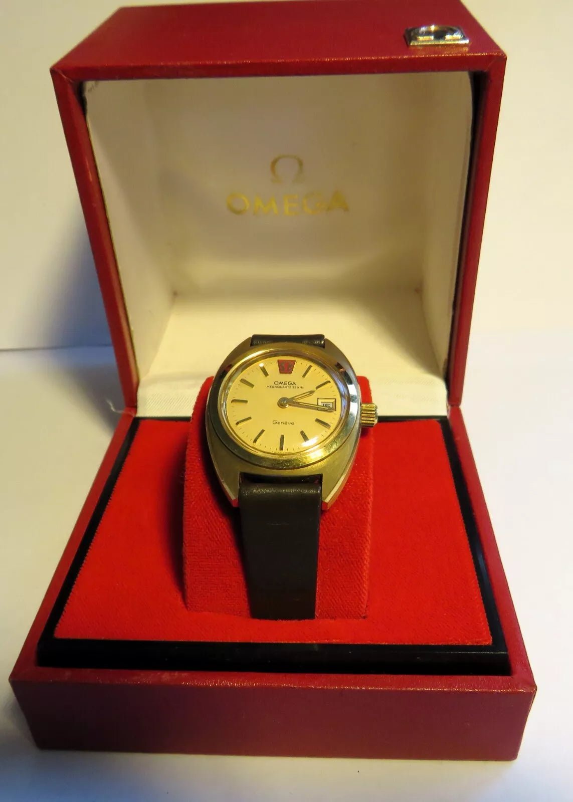Omega Mega Quarz 32 KHz NOS Damen Stimmgabel Uhr in OVP funktionstüchtig Quartz - Sammler - Uhren