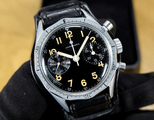 Dienstuhren der Deutschen Bundeswehr: Junghans, Sinn, Heuer, Orfina/Porsche, Arctos, Tutima, Tengler - Sammler-Uhren