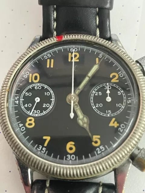 Militärarmbanduhren deutscher Streikräfte ab WK 2 bis Bundeswehr: Tutima, Hanhart, Leonidas, heuer, Junghans - Sammler-Uhren