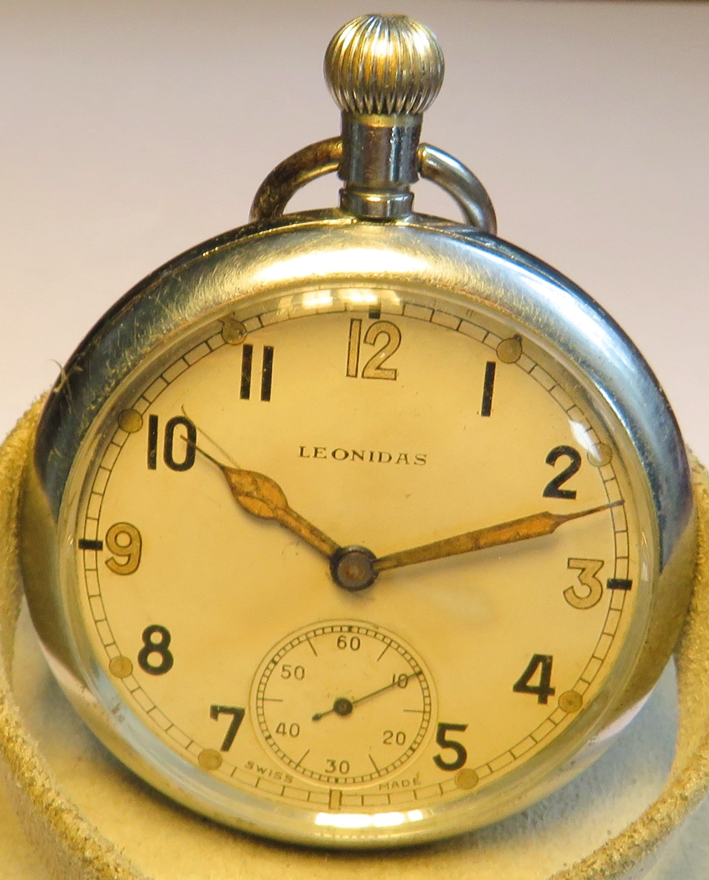 Heuer Leonidas Britische Militär TU L.8662 GSTP Broad Arrow Royal Navy