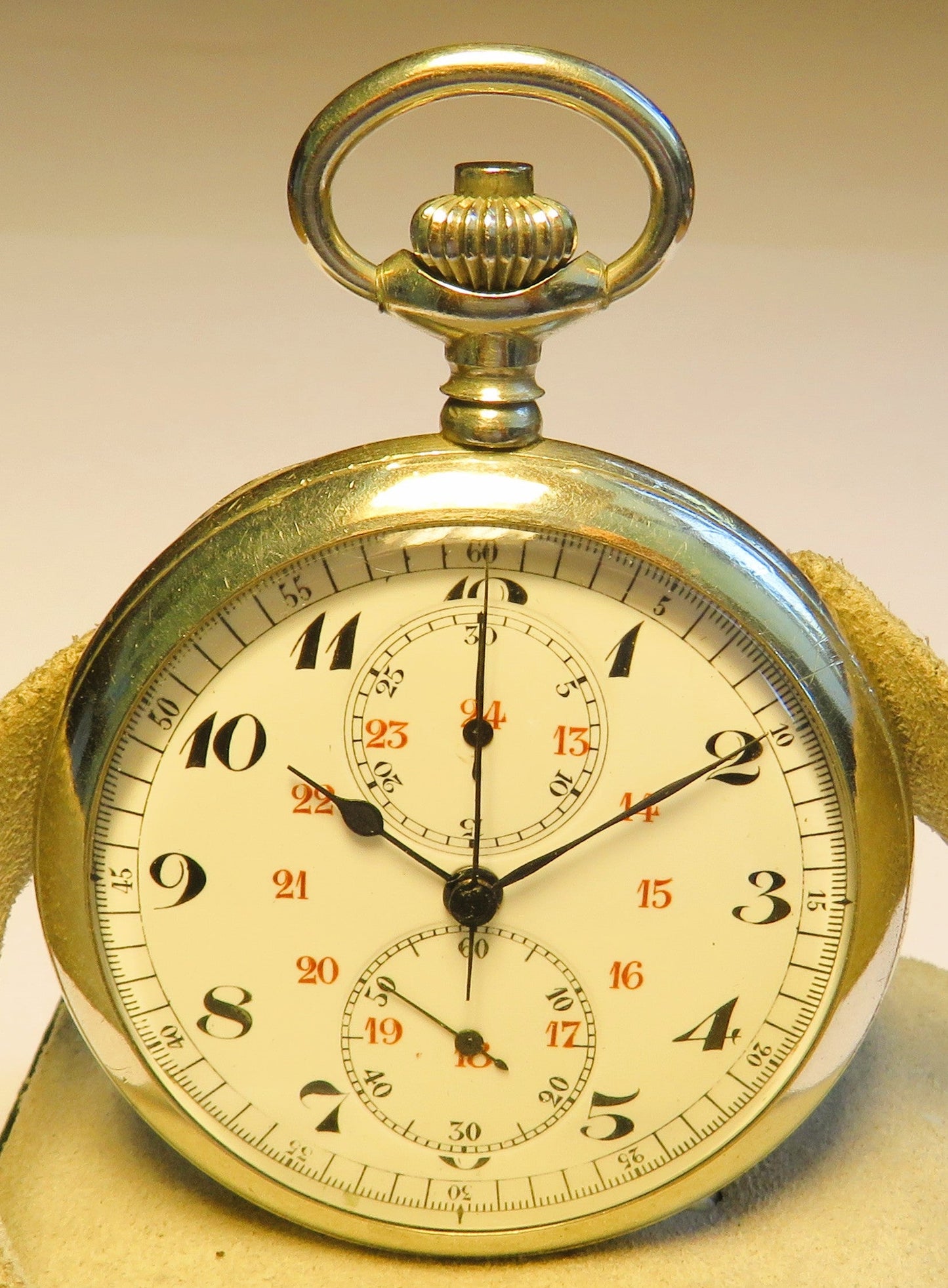 Auricoste franz. Militär Schaltrad Chronograph 1.iere Qualitée Ministre de la Guerre in OVP - Sammler - Uhren