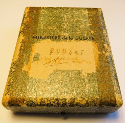 Auricoste franz. Militär Schaltrad Chronograph 1.iere Qualitée Ministre de la Guerre in OVP - Sammler - Uhren
