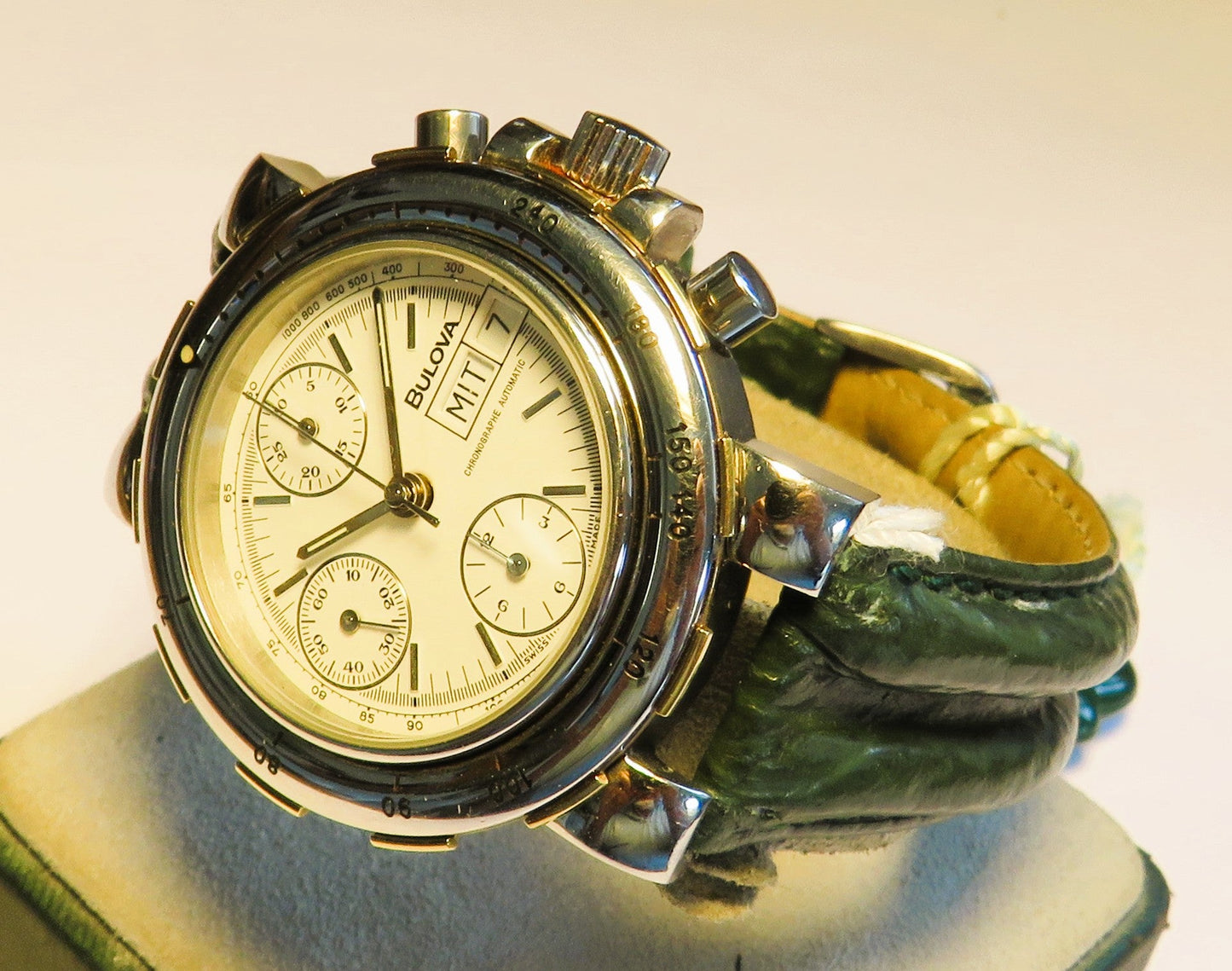 Bulova 4806 NOS Herren Chronorgraph Automatik Stahl Gold Day Date OVP - Sammler - Uhren