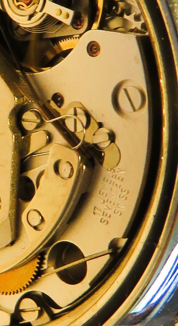 Bulova 4806 NOS Herren Chronorgraph Automatik Stahl Gold Day Date OVP - Sammler - Uhren