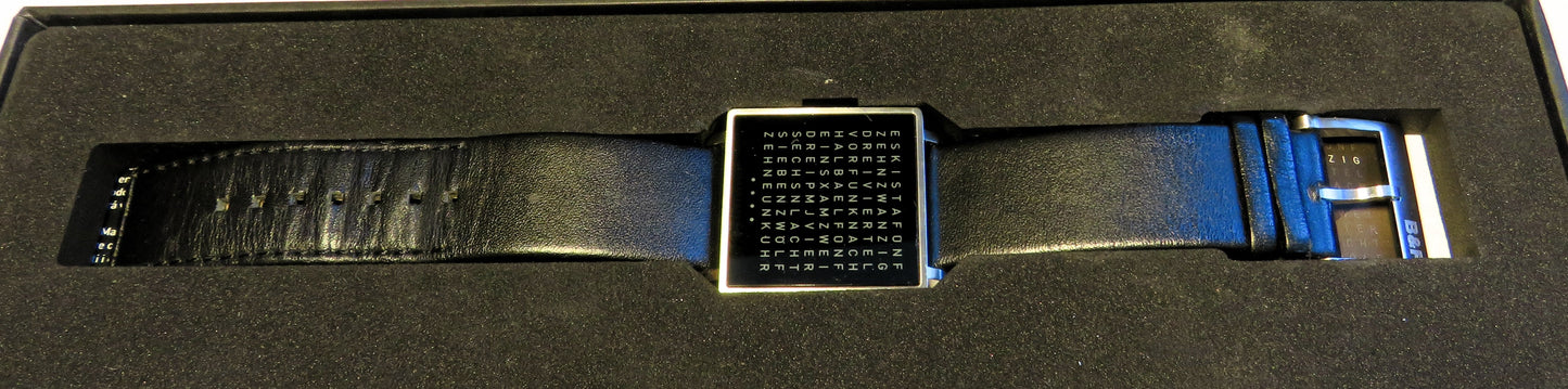 Clocktwo W 001 Armbanduhr Biegert & Funk - Uhr die Uhrzeit schreibt - Fullset! - Sammler - Uhren