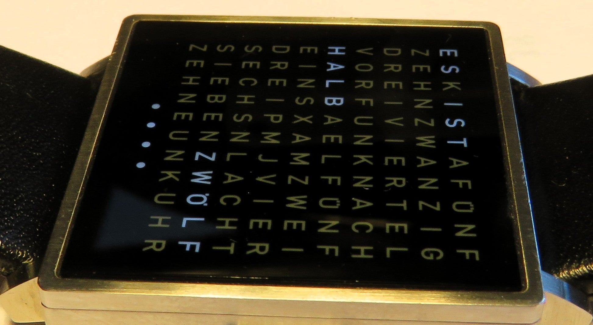 Clocktwo W 001 Armbanduhr Biegert & Funk - Uhr die Uhrzeit schreibt - Fullset! - Sammler - Uhren