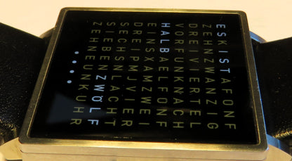 Clocktwo W 001 Armbanduhr Biegert & Funk - Uhr die Uhrzeit schreibt - Fullset! - Sammler - Uhren