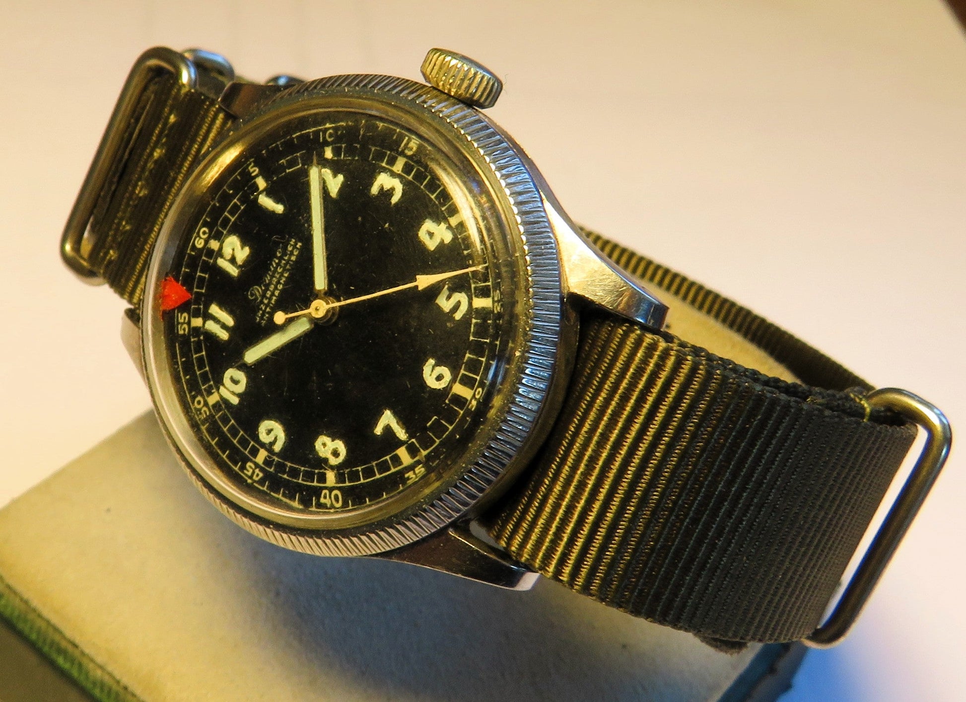 Domino frühe Pfeilindex Fliegeruhr Pilot Watch Reichsluftwaffe 1930 WK2 läuft - Sammler - Uhren