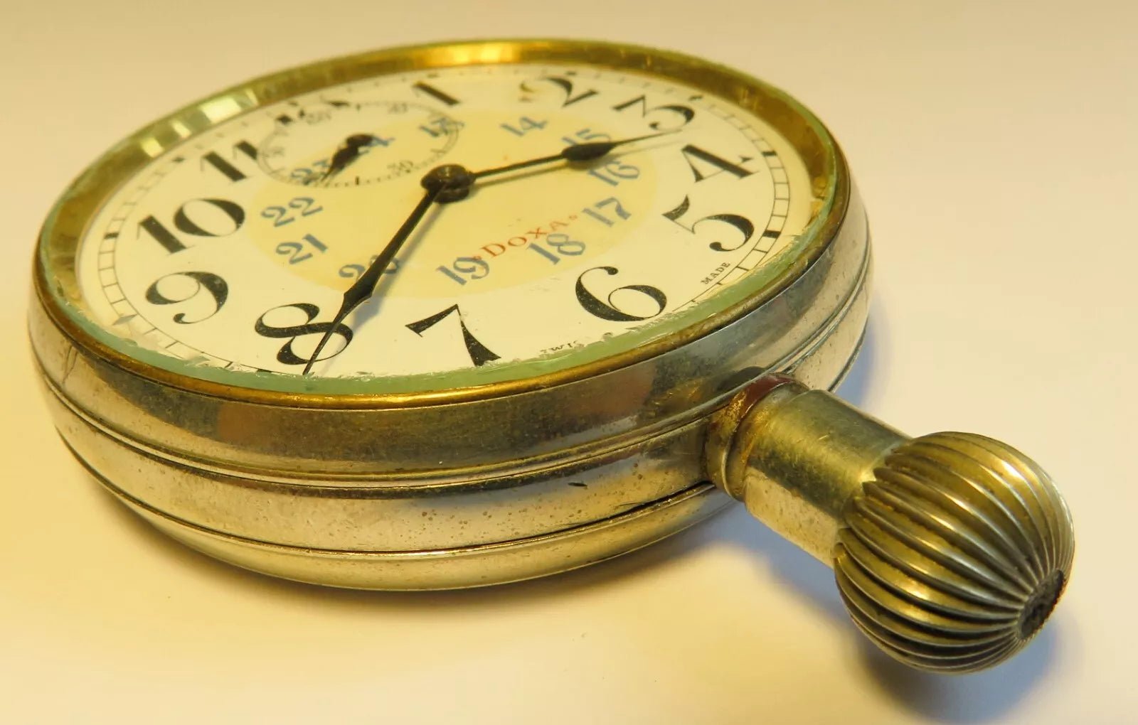 Doxa orig. Borduhr Einbauuhr Zeppelin Luftschiff kaiserliche Fliegertruppe Wk1 - Sammler - Uhren