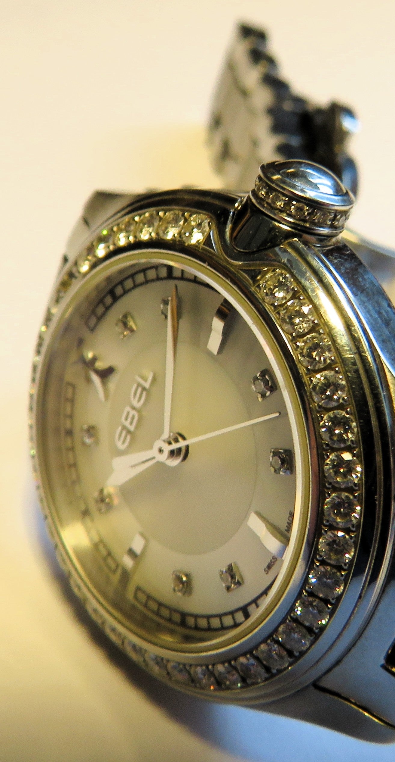 Ebel Onde Diamond Ref. A 316 773 Luxus Diamant Herren / Unisex Armbanduhr Quarz - Sammler - Uhren