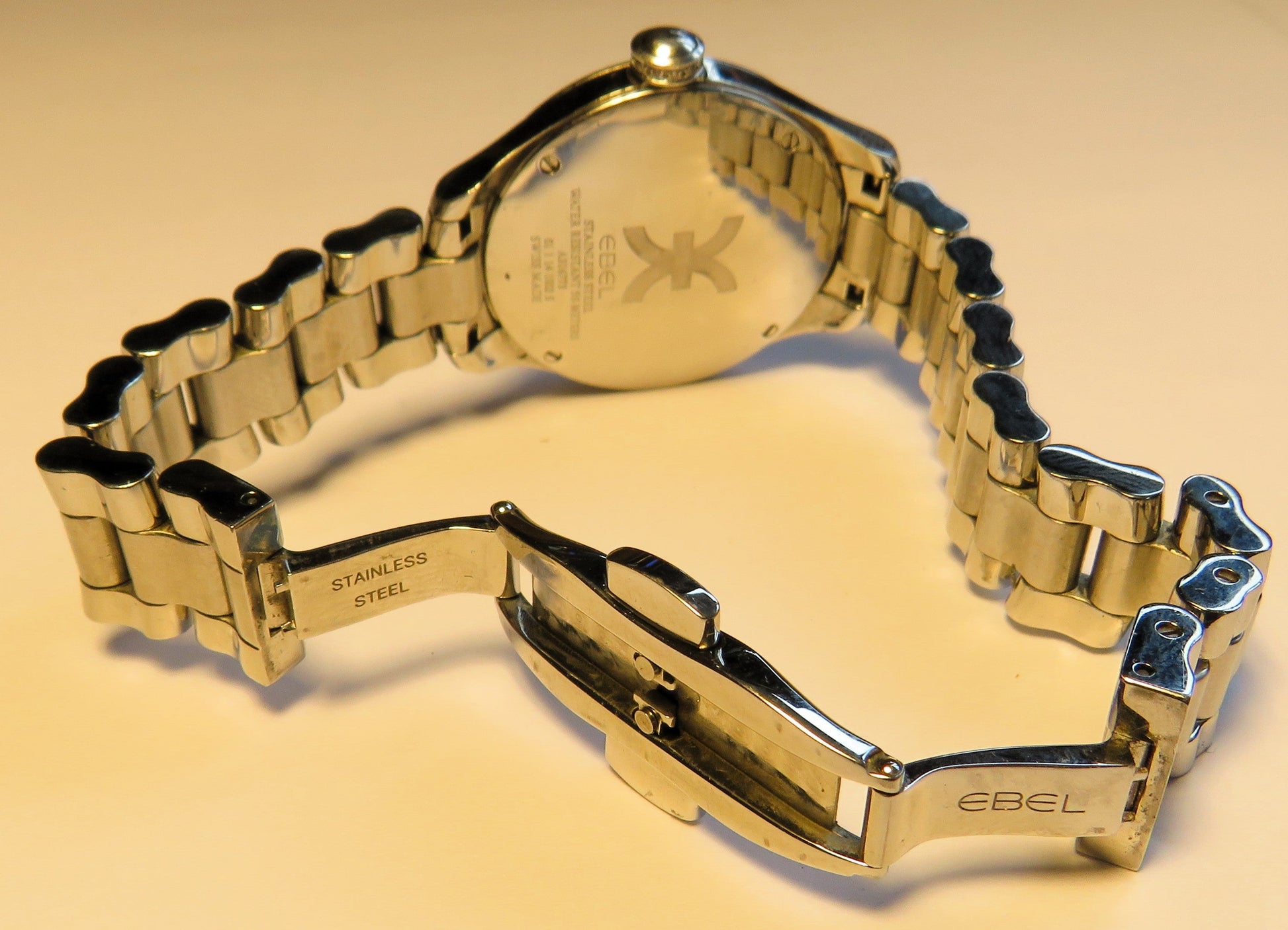 Ebel Onde Diamond Ref. A 316 773 Luxus Diamant Herren / Unisex Armbanduhr Quarz - Sammler - Uhren