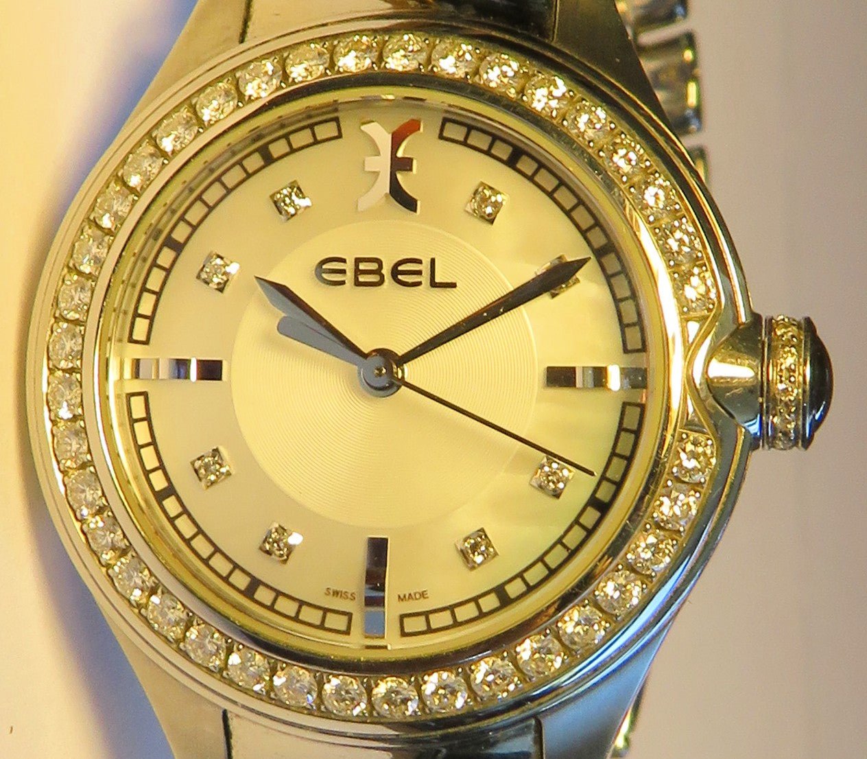 Ebel Onde Diamond Ref. A 316 773 Luxus Diamant Herren / Unisex Armbanduhr Quarz - Sammler - Uhren