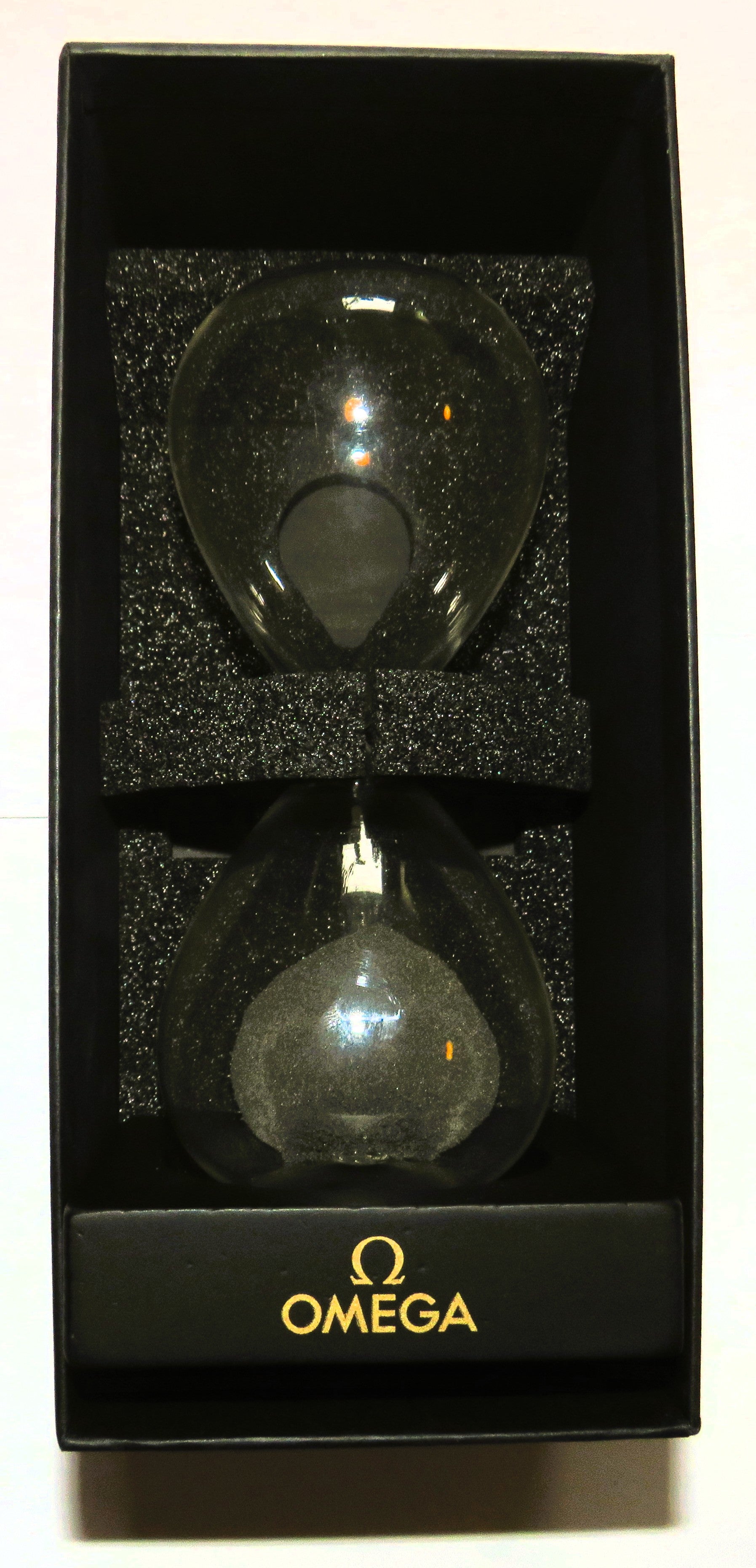 Exclusive Stand Sanduhr orig. Omega Design Deko Werbegeschenkt 14cm in Originalverpackung - Sammler - Uhren