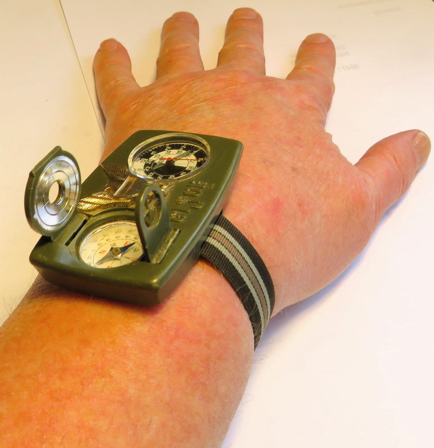 Gilbert GI Joe große mechanische Militäruhr Kompass Vietnam Krieg ca. 1970 - Sammler - Uhren