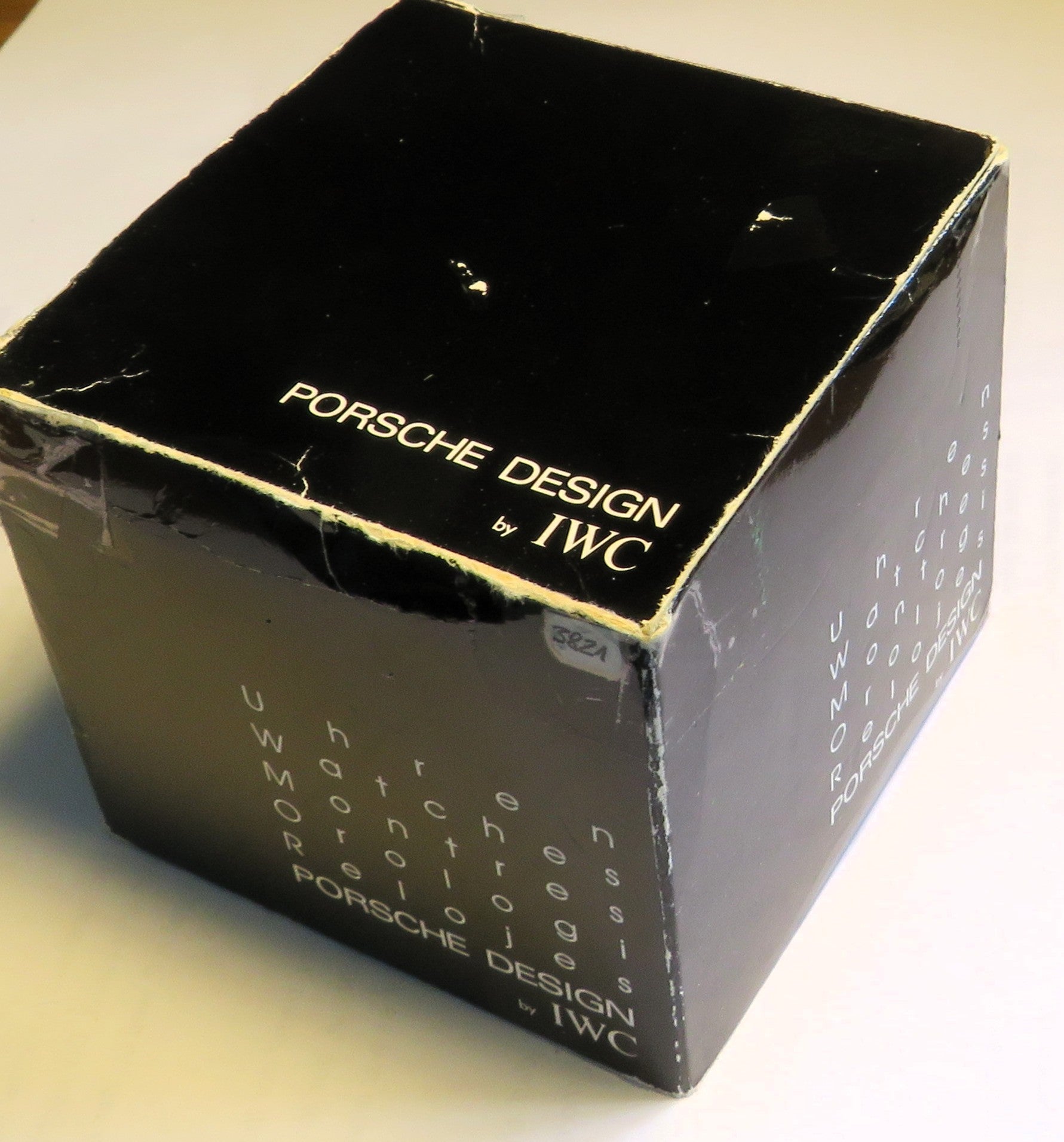 IWC Porsche Design Ref 3821 Titan World Time Quarz Herren AU Fullset Papiere - Sammler - Uhren