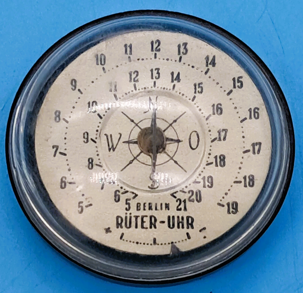 Brand new Sundial Dr. Rüter Berlin 1946 OVP in rare luxury bag