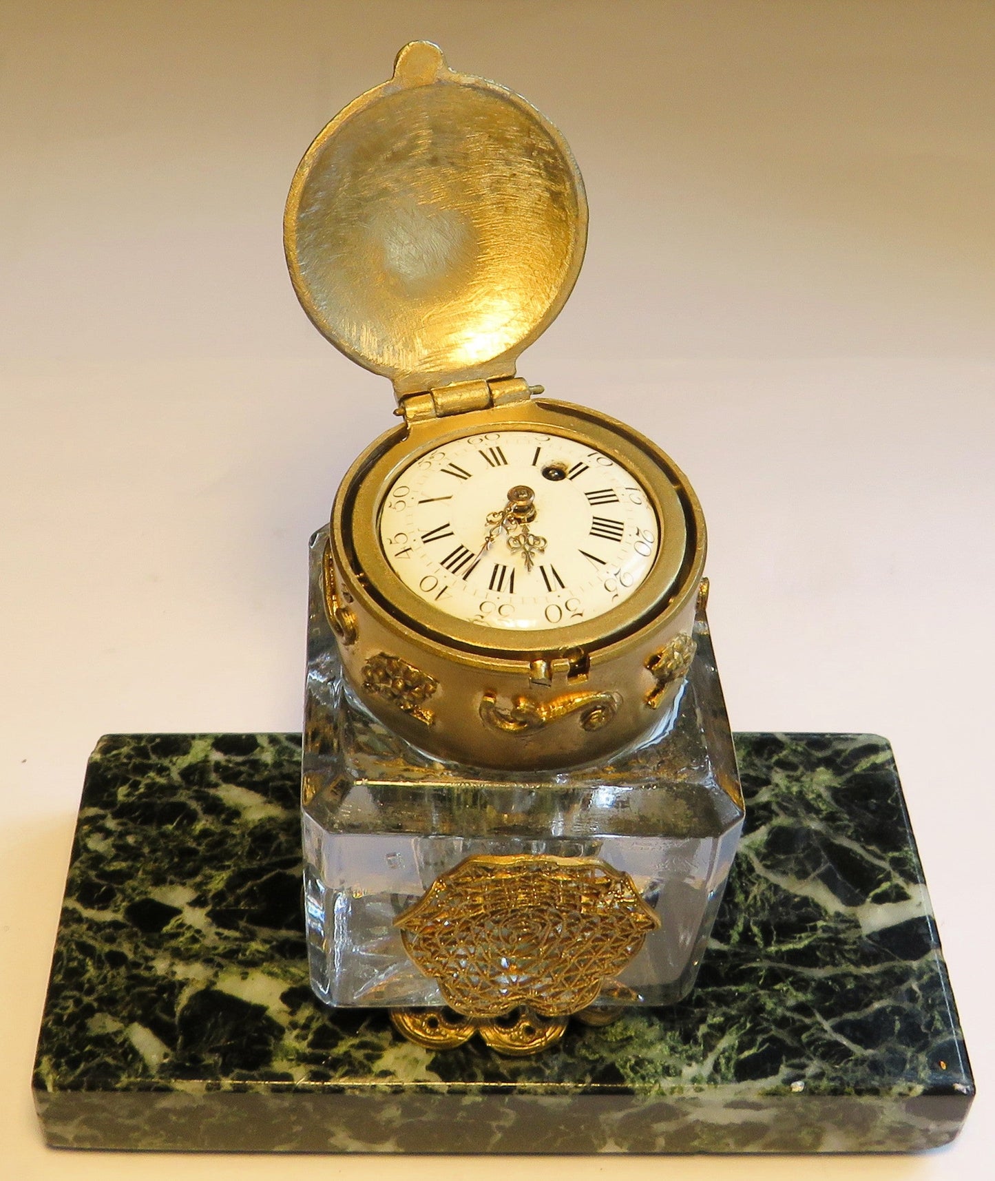 Jean Antoine Lépine musealer Rokoko Parfum Flakon mit Spindel Uhr ca. 1760 - Sammler - Uhren