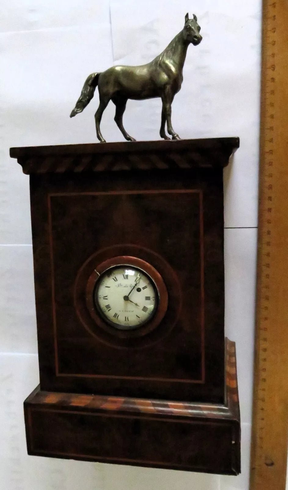 Julien le Roy Paris Bronze Tisch Spindel Tisch Uhr ca. 1720 15 x 15 x 31cm - Sammler - Uhren