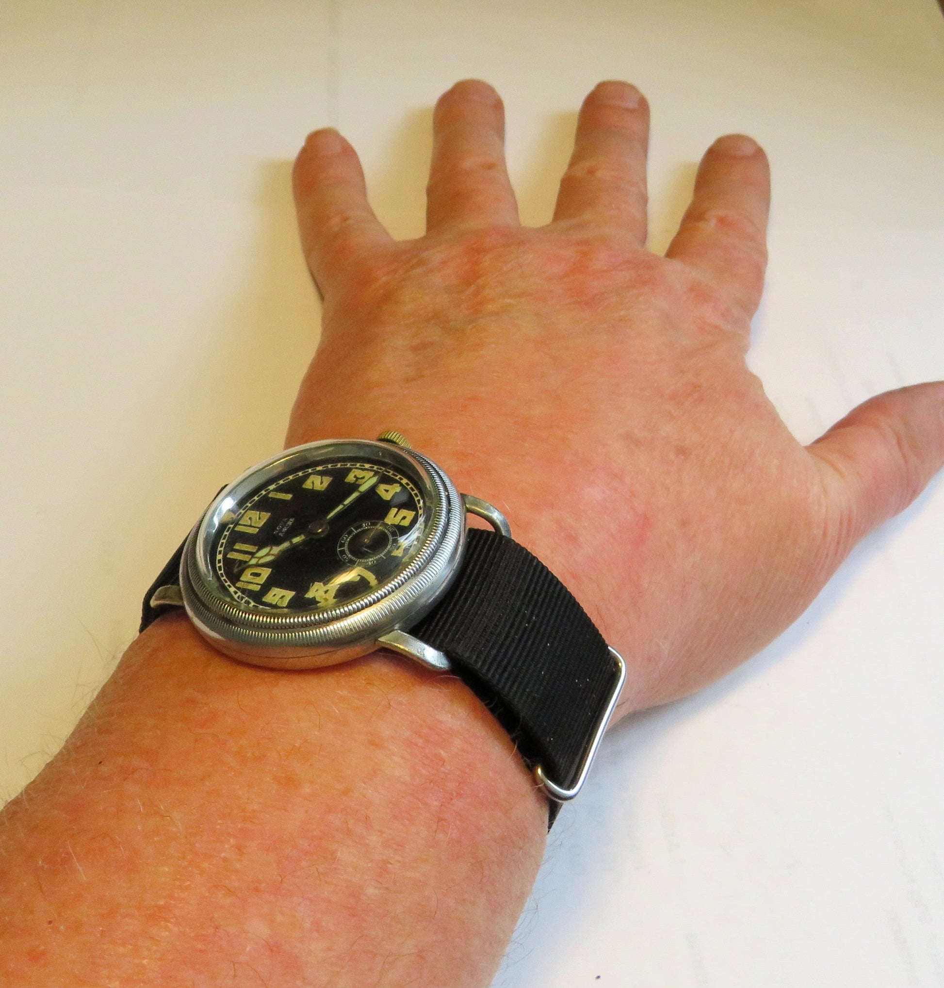 Nova Ancre Anton Schild 153 frühe Pfeilindex Fliegeruhr Reichsluftwaffe 1930 - Sammler - Uhren