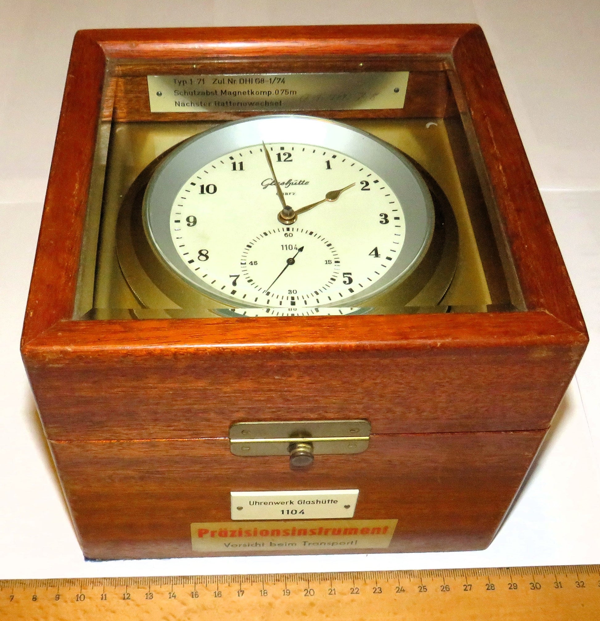 NVA Marine Chronometer Glashütte Quarz Typ DHI G8 1/74 Typ 1 - 71 ca. 1974 läuft - Sammler - Uhren