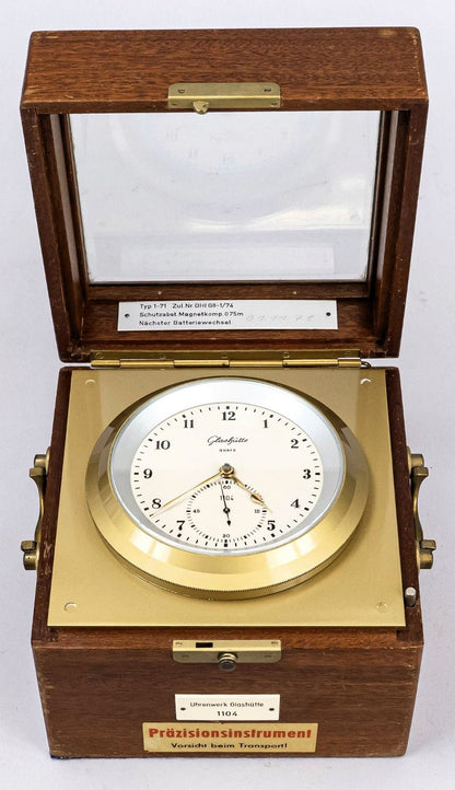 NVA Marine Chronometer Glashütte Quarz Typ DHI G8 1/74 Typ 1 - 71 ca. 1974 läuft - Sammler - Uhren
