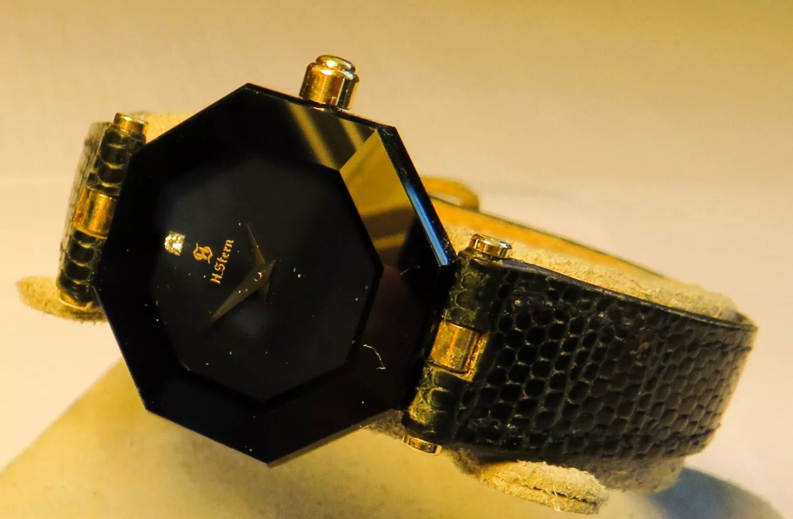 Octagon H. Stern Luxus Brillant Damen Quarz Armbanduhr NP: Euro 2.600, - Sammler - Uhren