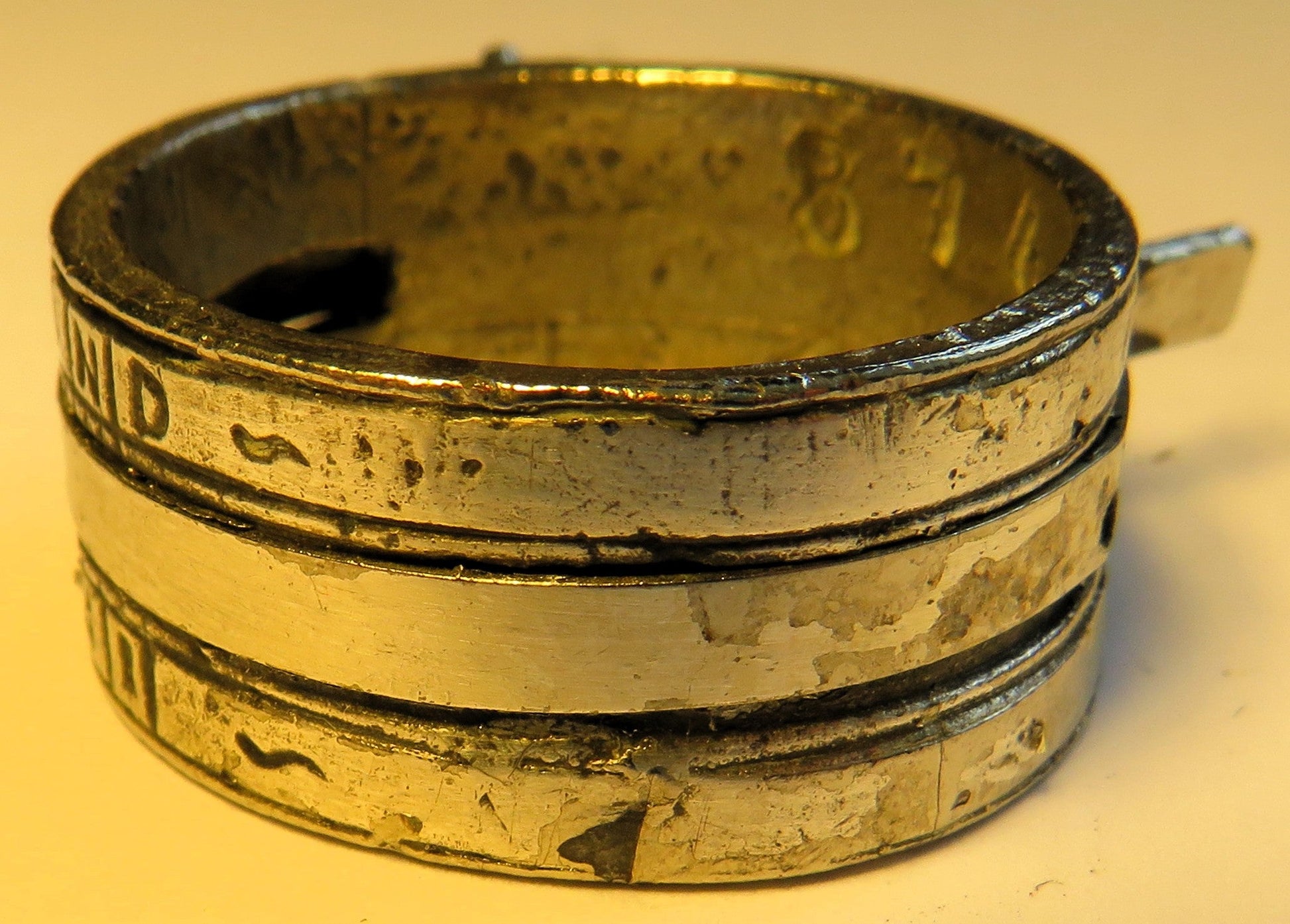 Seltene Bauern Ring Sonnenuhr E. Q. Asam 1718 funktionstüchtig antike Replika - Sammler - Uhren