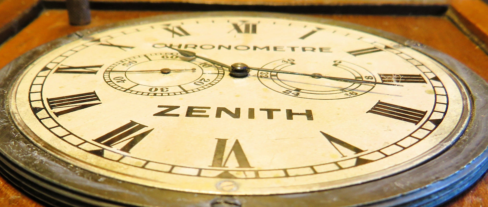 Seltenster Zenith Schiffschronometer Hora Oficial 1900 Gangreserve Holzbox - Sammler-Uhren