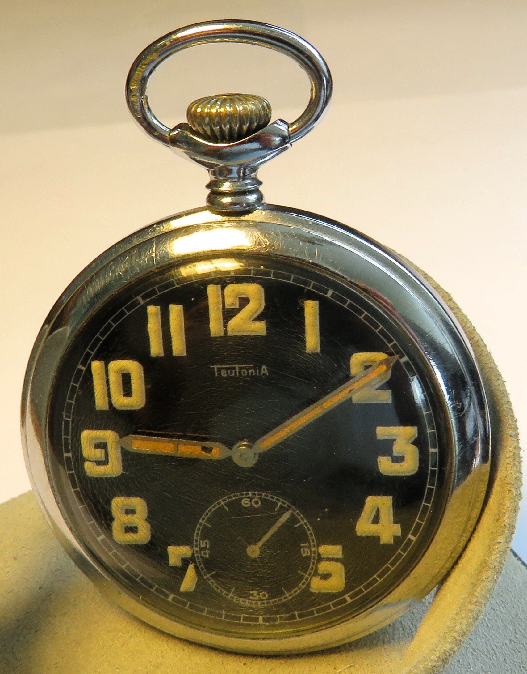 Teutonia Dienstuhr Beobachtungsuhr B - Uhr TAU Wehrmacht 2. Weltkrieg WK 2 WW2 - Sammler - Uhren