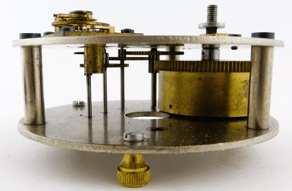 Unikat Gangmodell Meisterstück Schuluhr Tischuhr 16cm Höhe mit Glassturz - Sammler - Uhren