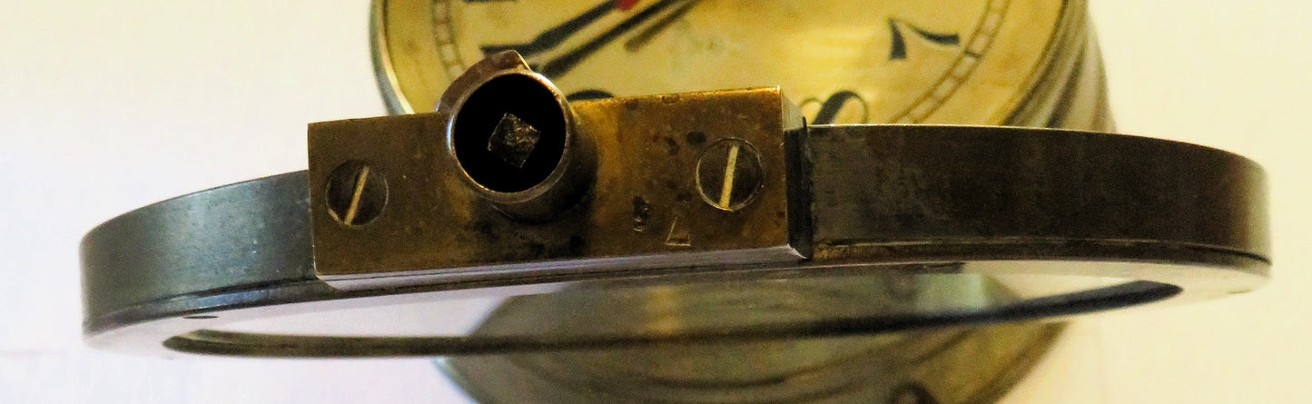 Vermutlich Junghans Cal. W 146 Funkraum Schiffsuhr Borduhr Reichsmarine WK 2 - Sammler - Uhren