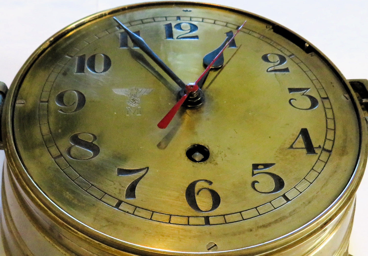 Vermutlich Junghans Cal. W 146 Funkraum Schiffsuhr Borduhr Reichsmarine WK 2 - Sammler - Uhren